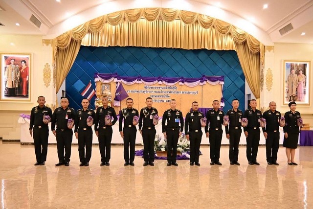 FC8AD388-C434-4E60-AFD3-687298F64649